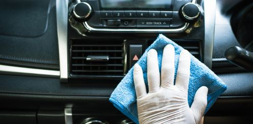 Czyszczenie wnętrza samochodu: jak sprzątać i odkurzać auto? Czyszczenie wnętrza samochodu: jak sprzątać i odkurzać auto?